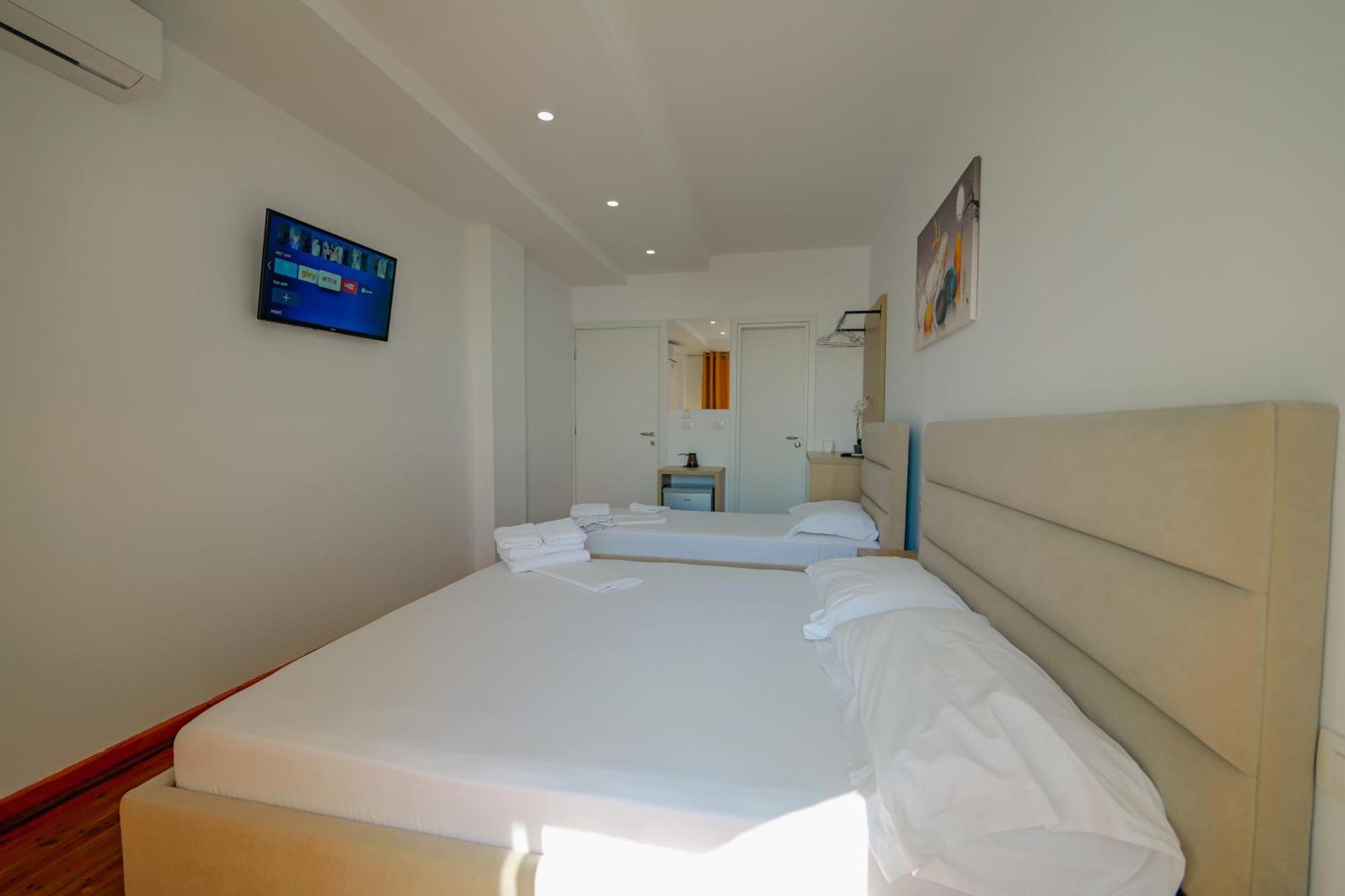 Hotel Summer Sarandë Exterior foto