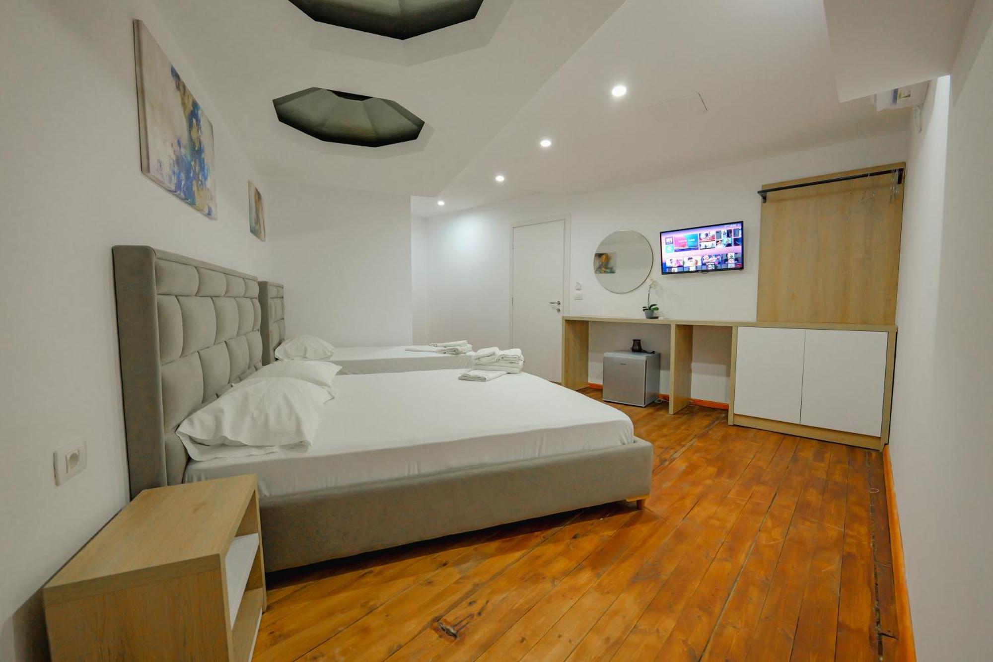 Hotel Summer Sarandë Exterior foto