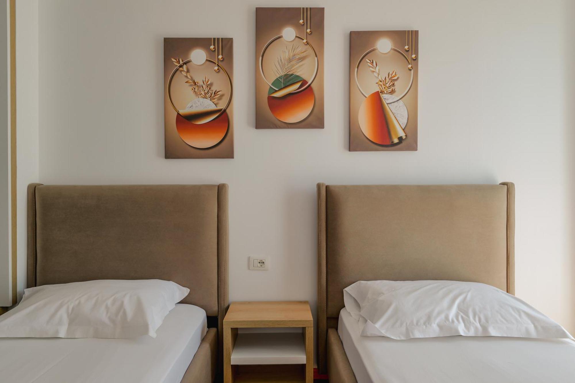 Hotel Summer Sarandë Exterior foto
